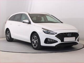 Hyundai i30 1.5 DPI, Serv.kniha, Tempomat