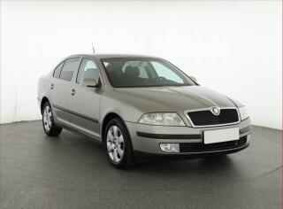�koda Octavia 2.0 TDI, nov� STK, servisovan�