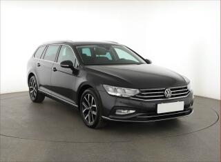 Volkswagen Passat Elegance 2.0 TDI