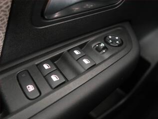 Toyota Yaris Cross (2022) 1.5 VVT-iE - náhled 18