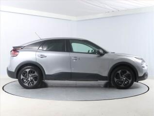 Peugeot 5008 (2018) Active PureTech 130, 7 míst - náhled 6