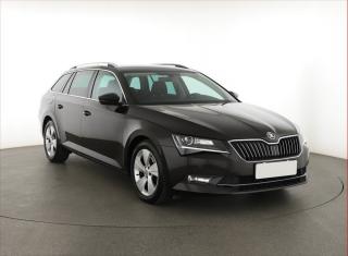 koda Superb Ambition 1.8 TSI, Navi