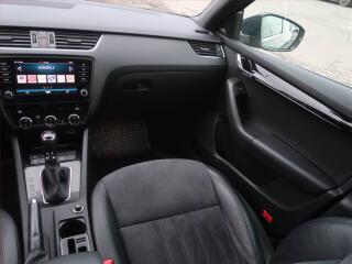 Škoda Octavia (2018) Laurin&Klement 1.5 TSI - náhled 8
