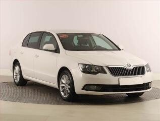 �koda Superb Ambition 1.4 TSI, Xenony