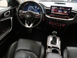 Ford C-MAX (2007) Trend 1.8, Serv.kniha, po STK - náhled 7