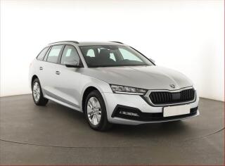 �koda Octavia Ambition 2.0 TDI, �R,1.maj