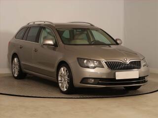 �koda Superb Elegance 2.0 TDI, Navi, Xenony