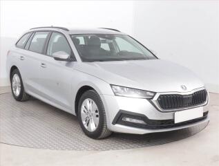 �koda Octavia Ambition 2.0 TDI, �R,1.maj