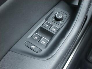 Mercedes-Benz GLK (2013) 220 CDI, 4X4, Automat, ČR - náhled 15