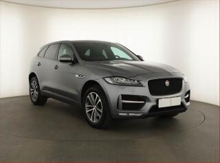 Jaguar F-Pace 25d AWD, P�vod �R