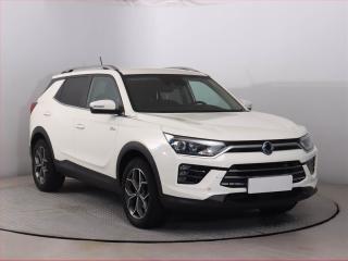 SsangYong Korando 1.5 T-GDI, Automat, Serv.kniha