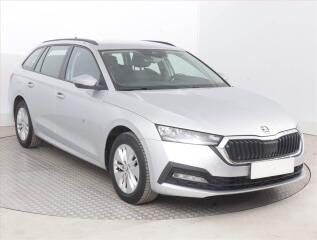 �koda Octavia Ambition 2.0 TDI, �R,1.maj
