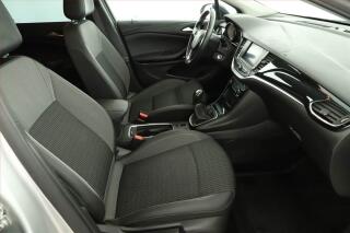Opel Astra (2022) 1.5 CDTI, Kůže, Tempomat - náhled 7