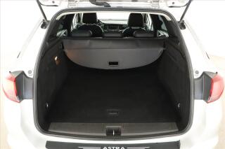 Opel Astra (2022) 1.5 CDTI, Kůže, Tempomat - náhled 17