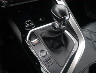 Hyundai i30 (2022) 1.5 T-GDI MHEV, Automat - náhled 21