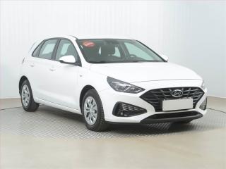 Hyundai i30 1.5 DPI, R,1.maj, Serv.kniha