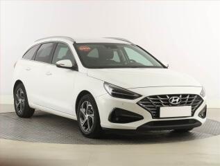 Hyundai i30 1.6 CRDi, Automat, �R,1.maj