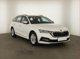�koda Octavia Ambition 2.0 TDI, �R,1.maj