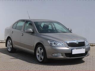 �koda Octavia 1.4 TSI, Serv.kniha, Tempomat