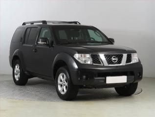 Nissan Pathfinder 2.5 dCi, 4X4, Automat, 7mst