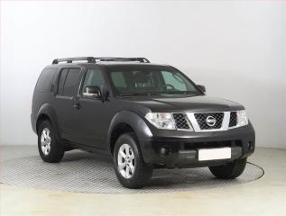 Nissan Pathfinder 2.5 dCi, 4X4, Automat, 7mst