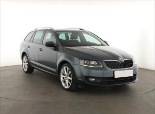 �koda Octavia 1.6 TDI, Navi, Xenony