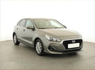 Hyundai i30 Trikolor 1.4 CVVT, Serv.kniha