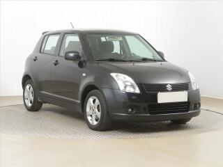 Suzuki Swift 1.3 i, 4X4, Park.�senzory