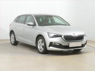 �koda Scala 1.0 TSI, �R,1.maj, Serv.kniha