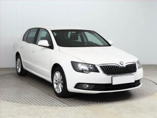 �koda Superb Ambition Plus 1.4 TSI, �R