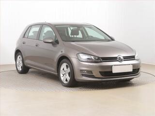 Volkswagen Golf Highline 1.4 TSI, K��e