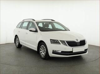�koda Octavia Style 2.0 TDI, 4X4, �R,1.maj