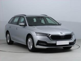 �koda Octavia Ambition 2.0 TDI, �R,1.maj