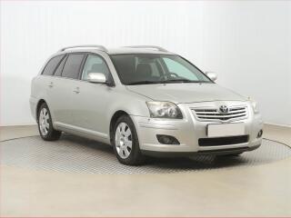 Toyota Avensis 2.0 D-4D, nov� STK, Ta�n�