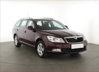 koda Octavia Ambiente 1.6 TDI, Automat