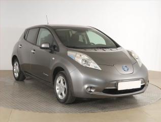Nissan Leaf 24 kWh, SoH 77%, Automat