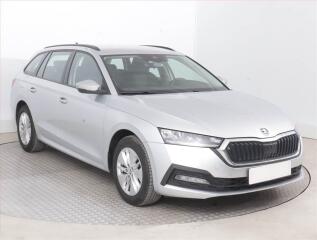 �koda Octavia Ambition 2.0 TDI, �R,1.maj