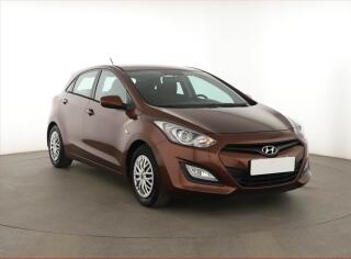 Hyundai i30 1.4 CVVT, Serv.kniha, Tempomat