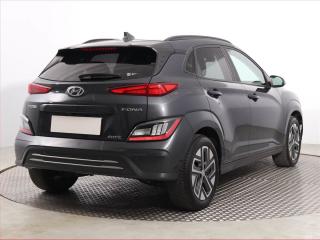 Hyundai Kona (2022) Electric 39 kWh, SoH 100% - náhled 5