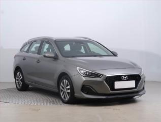 Hyundai i30 1.6 CRDi, R,1.maj, Serv.kniha