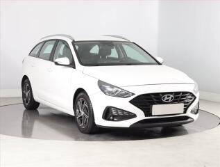 Hyundai i30 Comfort 1.6 CRDi, Serv.kniha