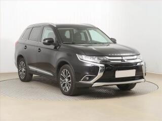 Mitsubishi Outlander Intense 2.2 DI-D