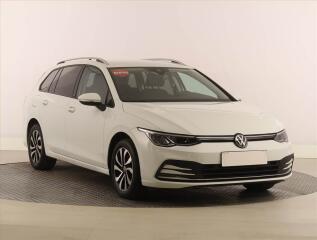 Volkswagen Golf Life 1.5 TSI, Serv.kniha, Navi
