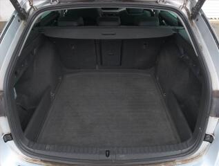 Peugeot Boxer (2017) 2.0 BlueHDi, L3H2, 13m3, 1.0t - náhled 12