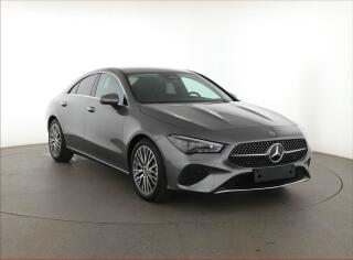 Mercedes-Benz CLA 200, Progressive