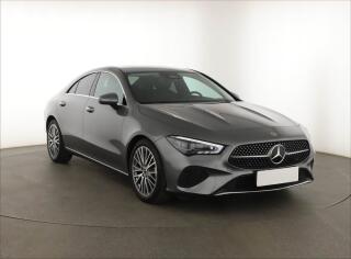 Mercedes-Benz CLA 200, Progressive