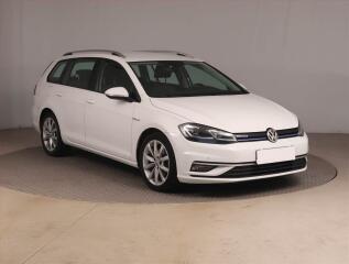 Volkswagen Golf Comfortline 1.5 TSI, �R,1.maj