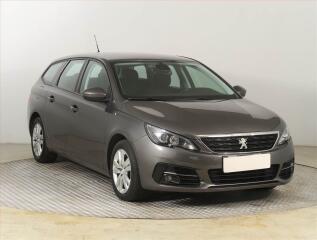 Peugeot 308 1.5 BlueHDi, Serv.kniha, Navi
