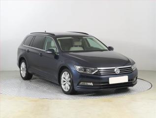 Volkswagen Passat Business 2.0 TDI, Navi
