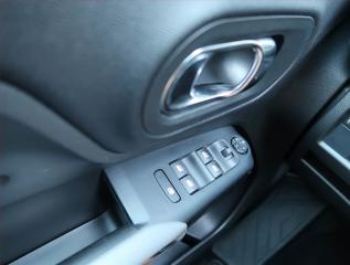 Škoda Octavia (2011) Laurin&Klement 2.0 TDI - náhled 16